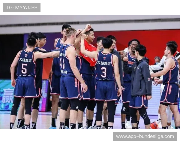 赵睿缺阵广东宏远季前赛迎战浙江全面检验球队阵容深度