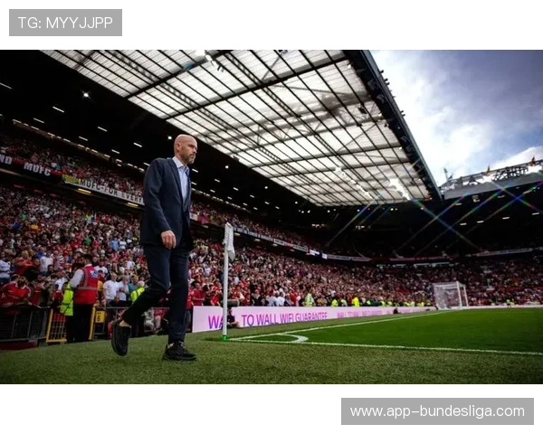 狼队定位球分析软件显威，科技加持刺穿曼联防线